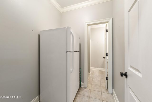 136 Shelby Oaks Lane, Lafayette, LA 70507