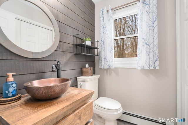 61 Sharon Court, Shelton, CT 06484