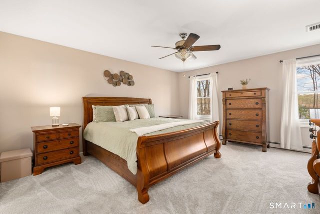 61 Sharon Court, Shelton, CT 06484