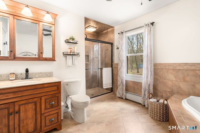 61 Sharon Court, Shelton, CT 06484