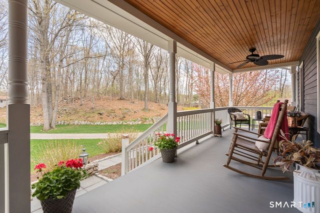 61 Sharon Court, Shelton, CT 06484