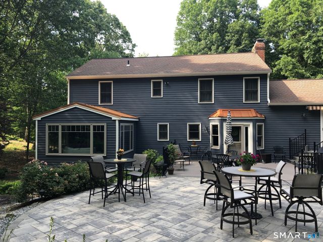 61 Sharon Court, Shelton, CT 06484