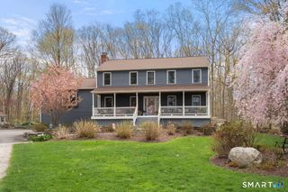 61 Sharon Court, Shelton, CT 06484