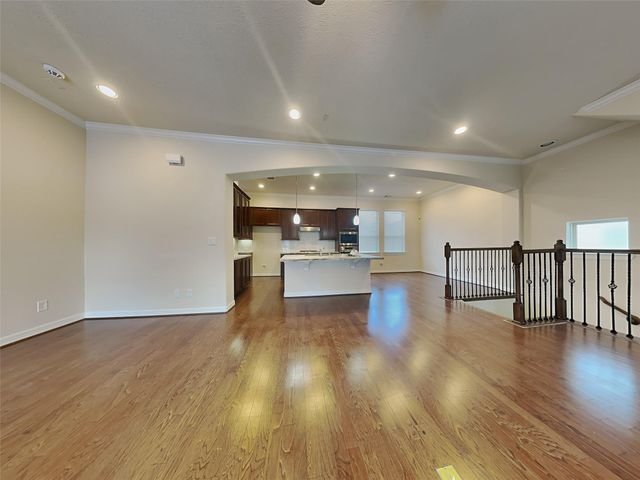 2734 Kings Retreat Circle, Houston, TX 77345