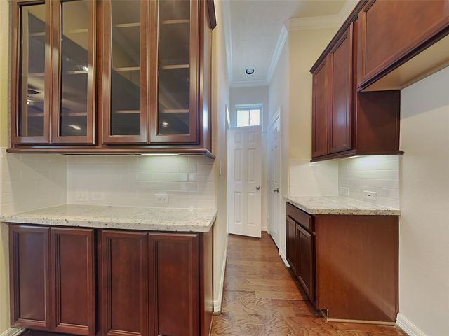 2734 Kings Retreat Circle, Houston, TX 77345