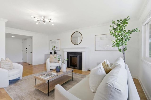 1540 San Antonio Street, Menlo Park, CA 94025