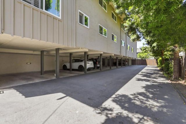 1540 San Antonio Street, Menlo Park, CA 94025