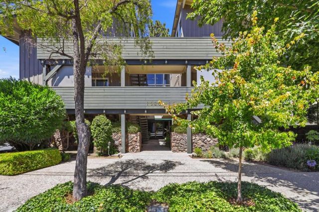 1540 San Antonio Street, Menlo Park, CA 94025