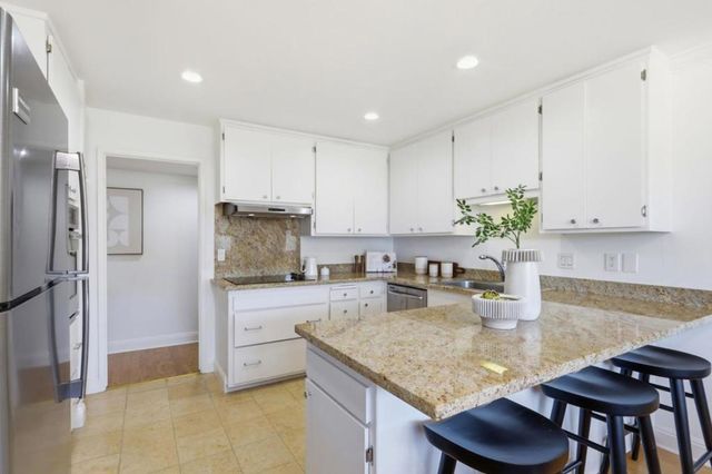 1540 San Antonio Street, Menlo Park, CA 94025