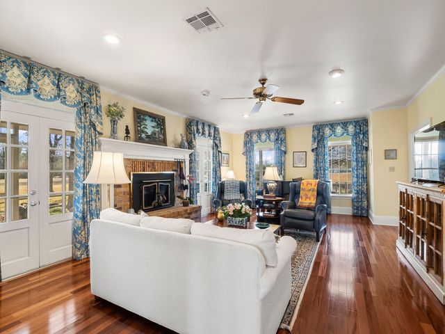 3460 Hwy 190 West, Deridder, LA 70634