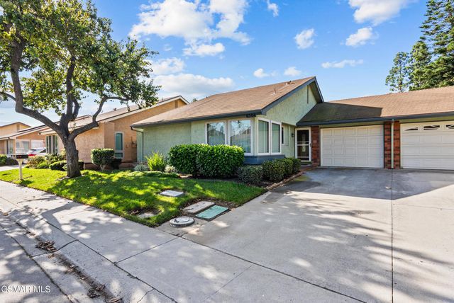 6204 Village 6, Camarillo, CA 93012