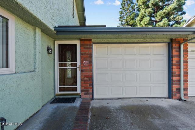 6204 Village 6, Camarillo, CA 93012