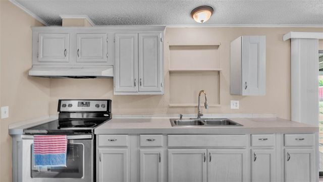 15 CACTUS CIRCLE E, Winter Haven, FL 33880