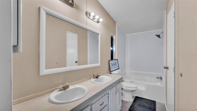 15 CACTUS CIRCLE E, Winter Haven, FL 33880