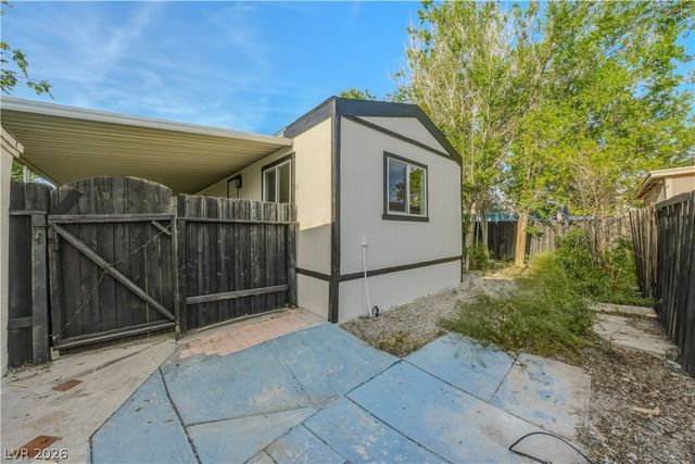 71 Vegas Valley Drive, Pahrump, NV 89048