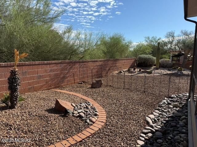 790 W Arbor Ridge Drive, Green Valley, AZ 85614