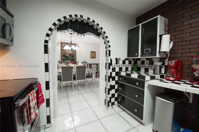 19251 SW 319th St, Homestead, FL 33030