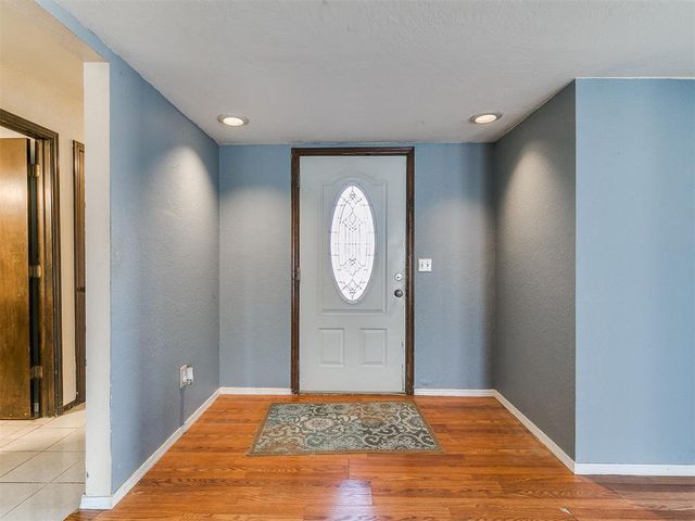 4000 LANDMARK Road, Yukon, OK 73099