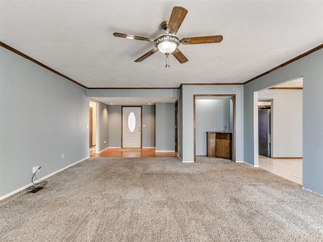 4000 LANDMARK Road, Yukon, OK 73099