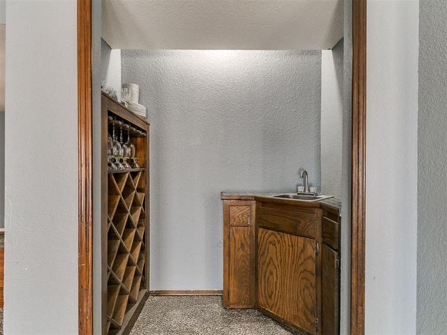 4000 LANDMARK Road, Yukon, OK 73099