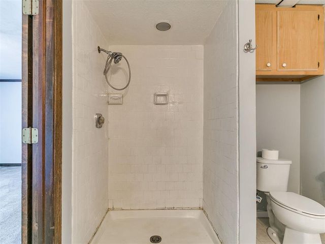 4000 LANDMARK Road, Yukon, OK 73099