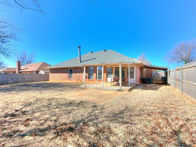 4000 LANDMARK Road, Yukon, OK 73099