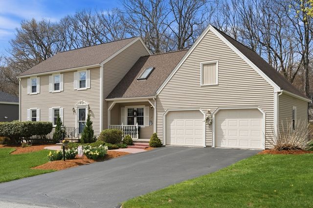 32 Dolly Dr, Worcester, MA 01604