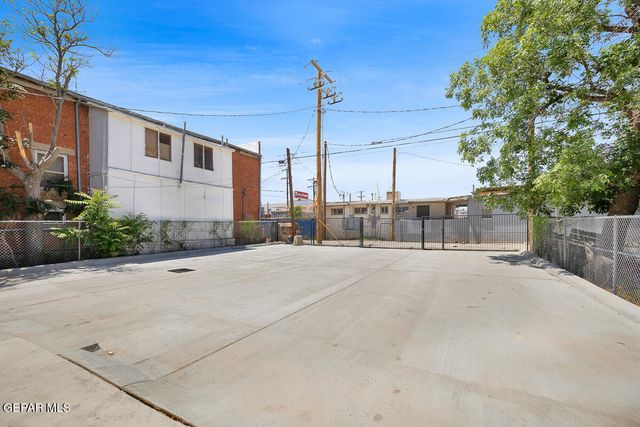 1107 MYRTLE Avenue A-D, El Paso, TX 79901