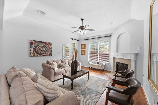 3714 Auburn Grove Circle, Missouri City, TX 77459