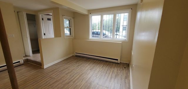 323 Meridian St 2, Boston, MA 02128