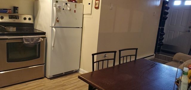 323 Meridian St 2, Boston, MA 02128