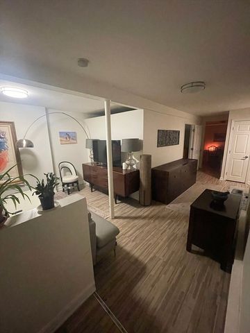 323 Meridian St 2, Boston, MA 02128