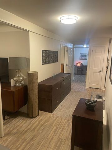 323 Meridian St 2, Boston, MA 02128