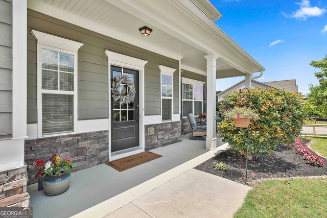 17 October Avenue, Newnan, GA 30265