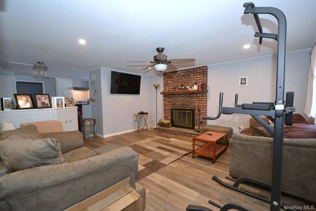 254 Dare Road, Selden, NY 11784