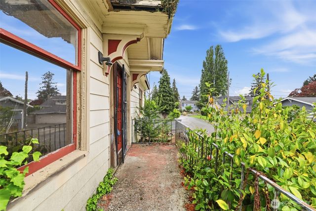 3704 N Tyler Street, Tacoma, WA 98407