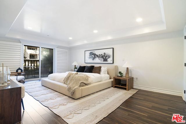 10390 La Grange Avenue X02, Los Angeles, CA 90025