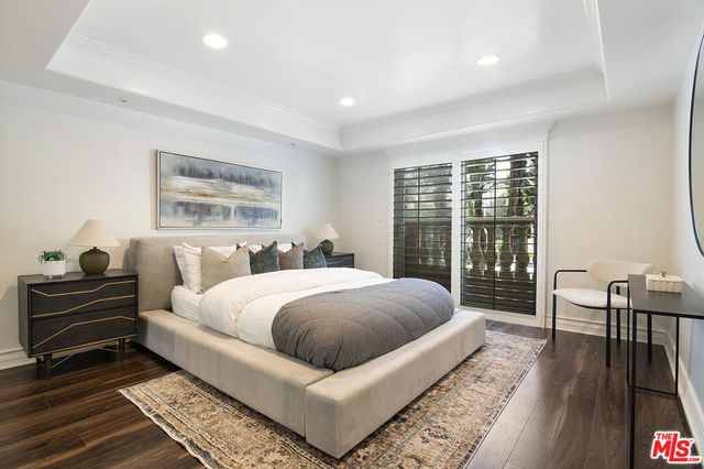 10390 La Grange Avenue X02, Los Angeles, CA 90025