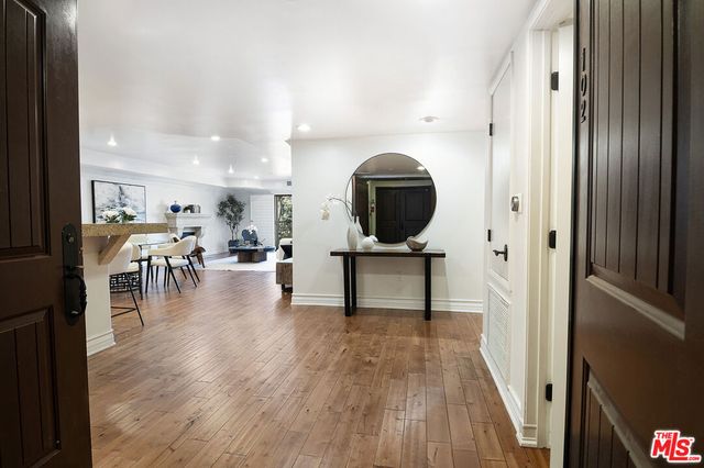 10390 La Grange Avenue X02, Los Angeles, CA 90025