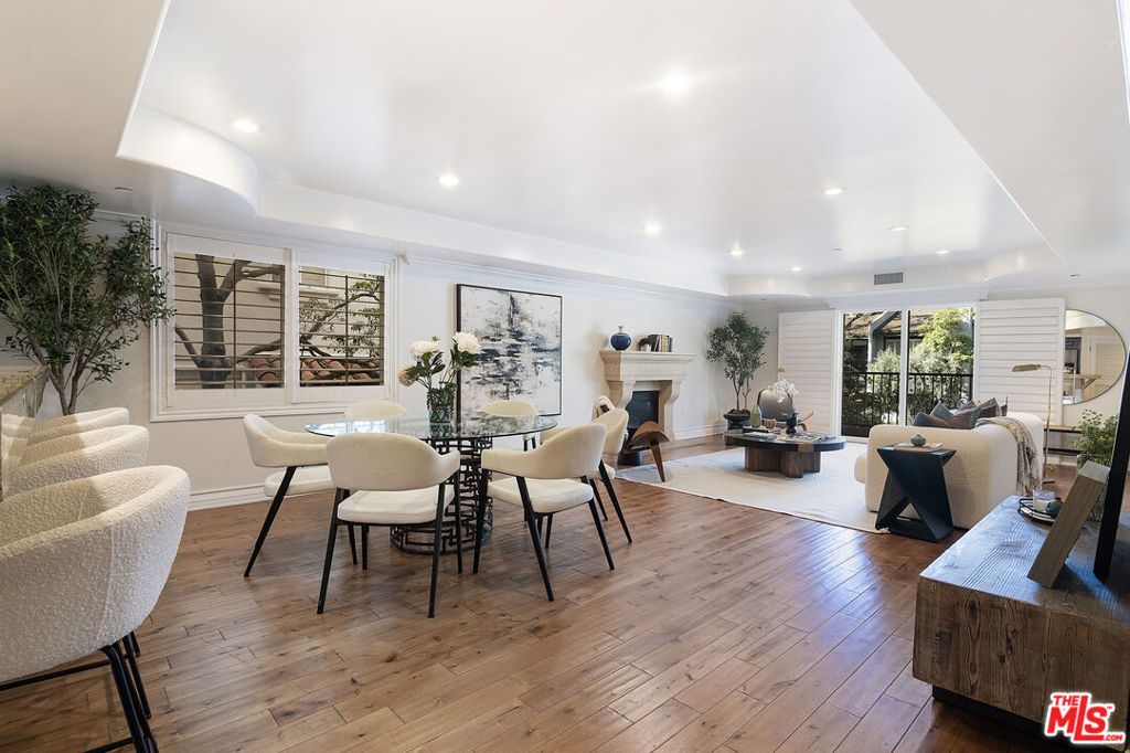 10390 La Grange Avenue X02, Los Angeles, CA 90025
