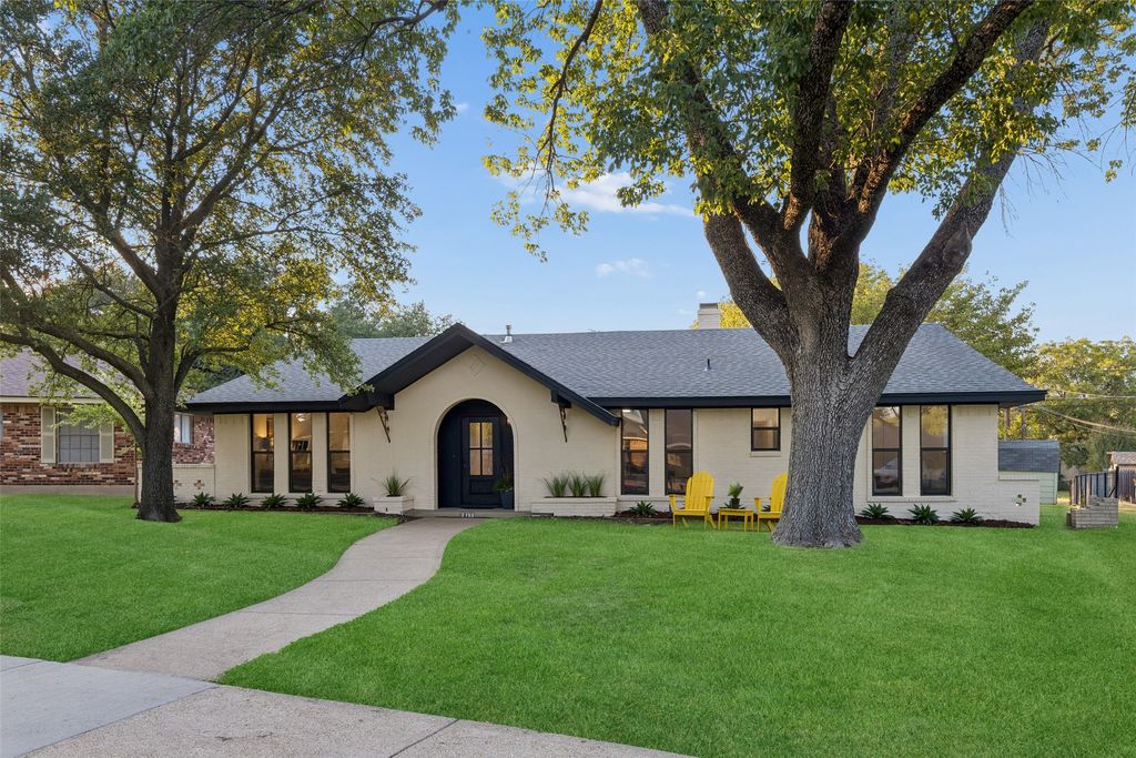 2133 Oak Valley Lane, Dallas, TX 75232 — exterior