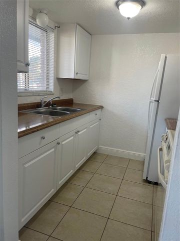 797 W LANCASTER ROAD 76, Orlando, FL 32809