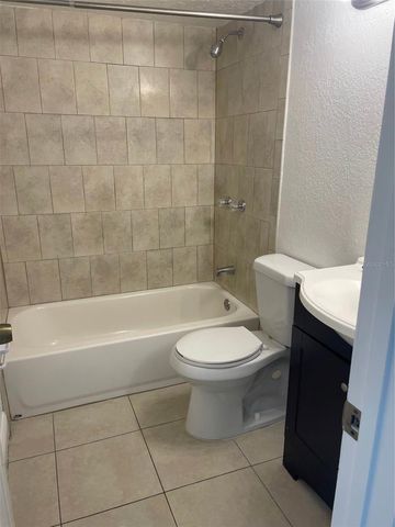 797 W LANCASTER ROAD 76, Orlando, FL 32809