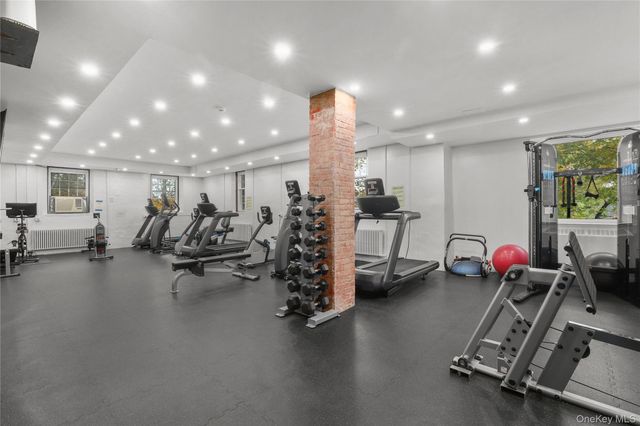 103 Carrollwood Drive, Tarrytown, NY 10591