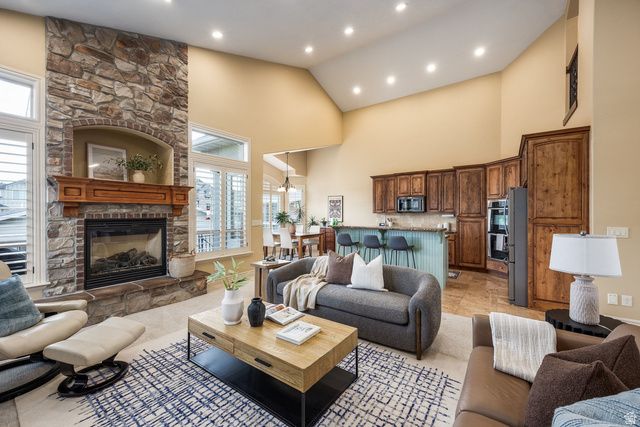 617 E KIRSTYS LN, Salt Lake City, UT 84107