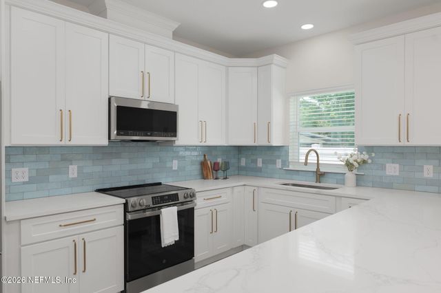 688 MADEORE Street, St. Augustine, FL 32084