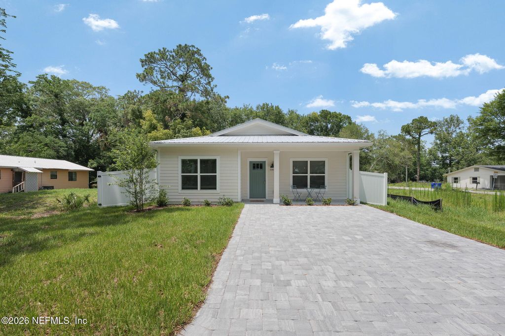 688 MADEORE Street, St. Augustine, FL 32084