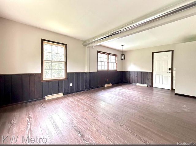 1305 Collegewood Street, Ypsilanti, MI 48197