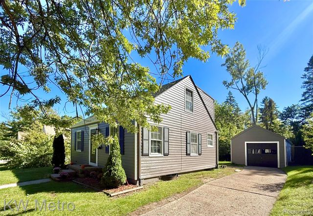 1305 Collegewood Street, Ypsilanti, MI 48197