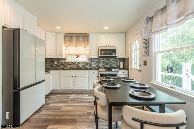 56 Garden Ave 2, Woodland Park, NJ 07424